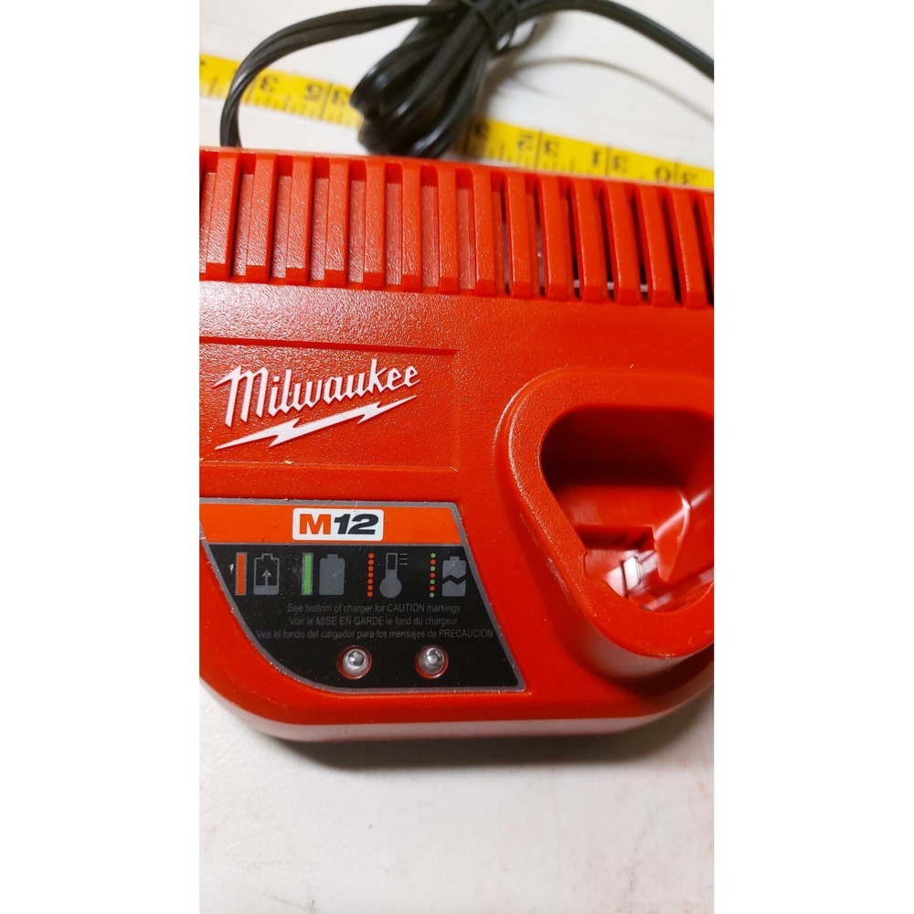 Milwaukee M12 Lithium-ion Battery Charger - Red (48-59-2401)